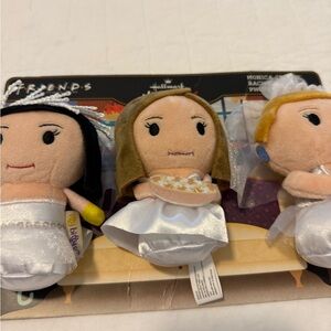 Friends Itty bitty - Hallmark Wedding Plush Set